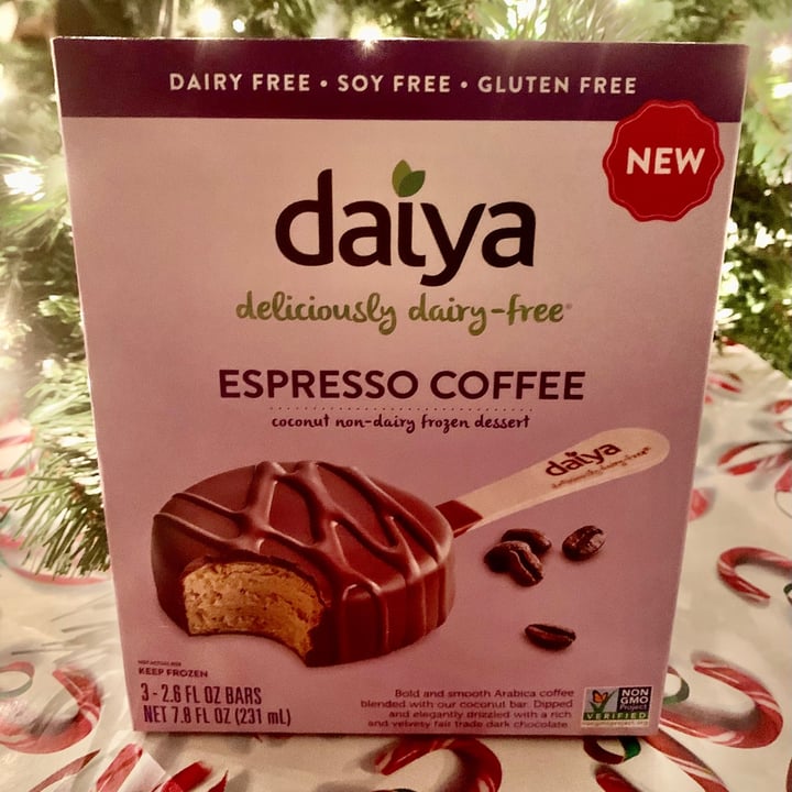 photo of Daiya Espresso Coffee non-dairy Frozen Dessert shared by @onehungryvegan on  04 Jan 2021 - review