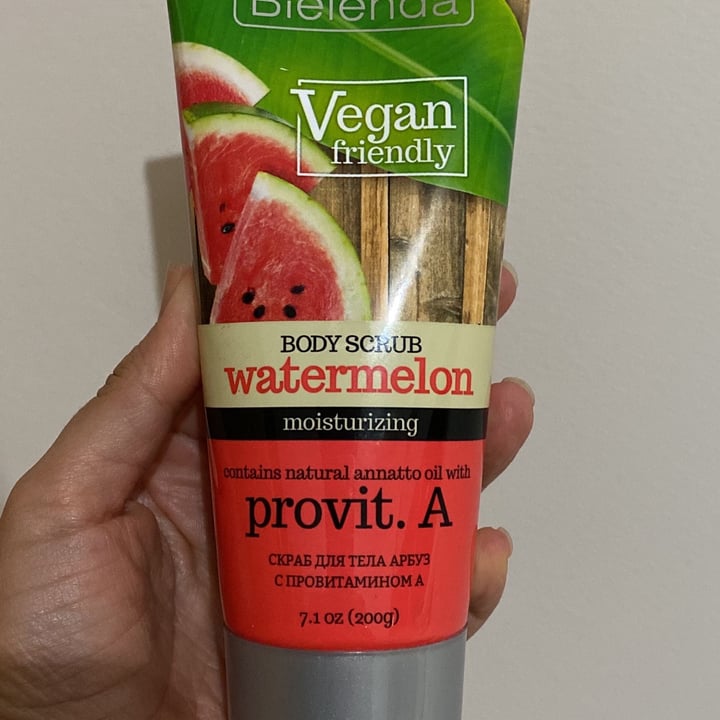 review photo of Bielenda waternelon body scrub shared by @marilugon on 30 Apr 2022 - review