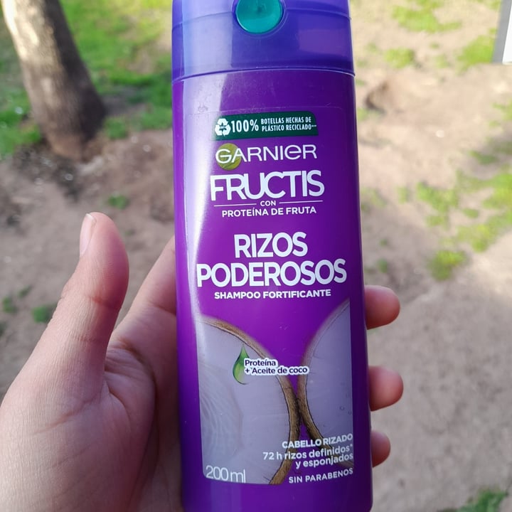 review photo of Garnier Fructis Control Y Definición - Rizos Poderosos shared by @macasimone on 02 Aug 2022 - review
