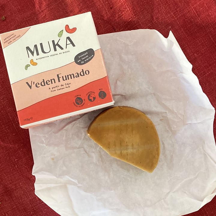photo of Muka Vegan Cheese Cremoso Fumado shared by @vanesca on  06 Aug 2022 - review