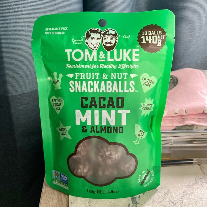photo of Tom & Luke Snackaballs - Cacao, Mint, & Almond shared by @kathedrals on  15 Sep 2022 - review