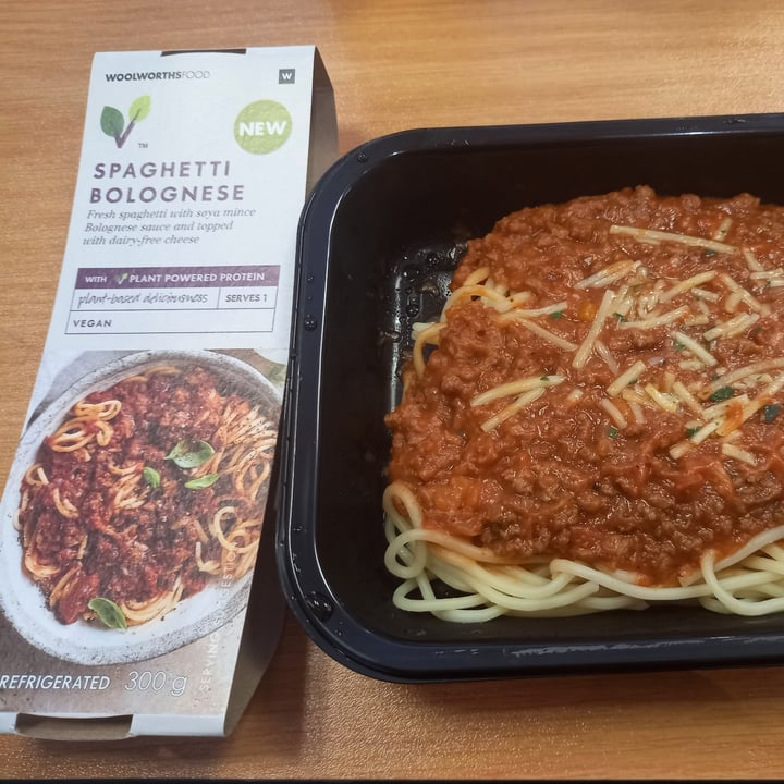 photo of Woolworths Food spaghetti bolognese shared by @colleenc on  25 Mar 2021 - review