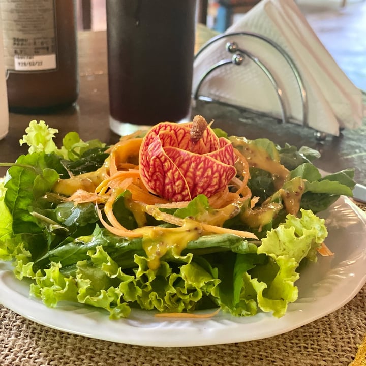 photo of Restaurante Nacasadela Salada, Csldo de lentilha com especiaria e arroz integral com tempurah de couve-flor shared by @anajara on  07 Feb 2022 - review