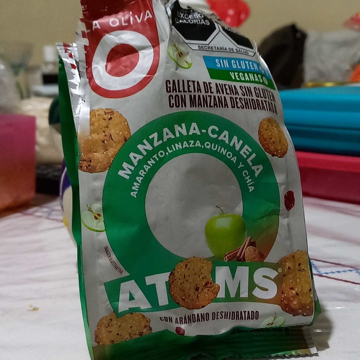 photo of La Oliva Atoms Manzana-Canela shared by @luciaromo on  28 Jan 2022 - review