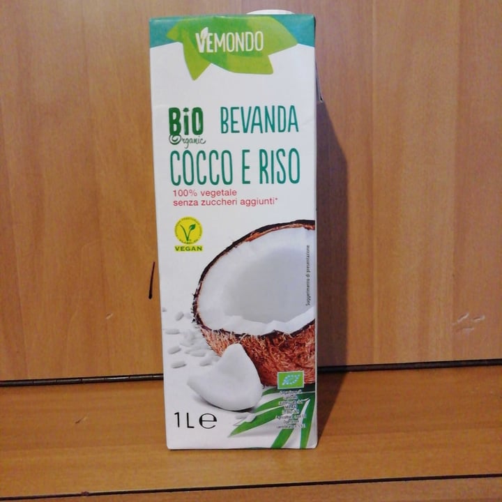 review photo of Vemondo Bio Bevanda Cocco e Riso shared by @deboral89 on 16 Apr 2022 - review