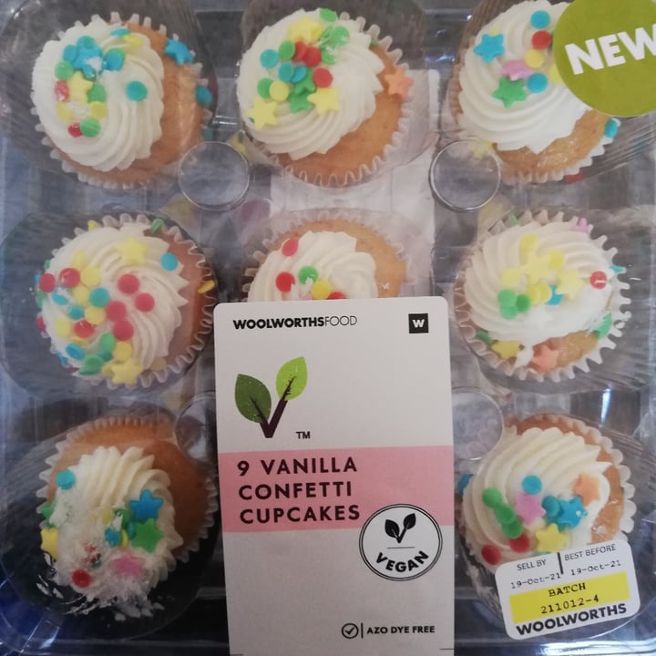 photo of Woolworths Food 9 Vanilla Confetti Cupcakes shared by @natasha1912 on  04 Nov 2021 - review