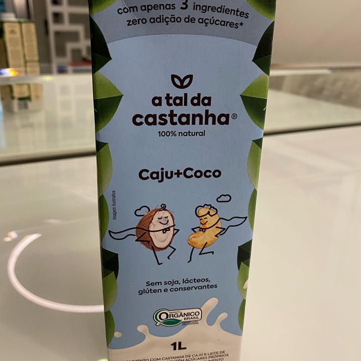 photo of A Tal da Castanha Leite de caju + coco (1 litro) shared by @dayanek on  29 Apr 2022 - review
