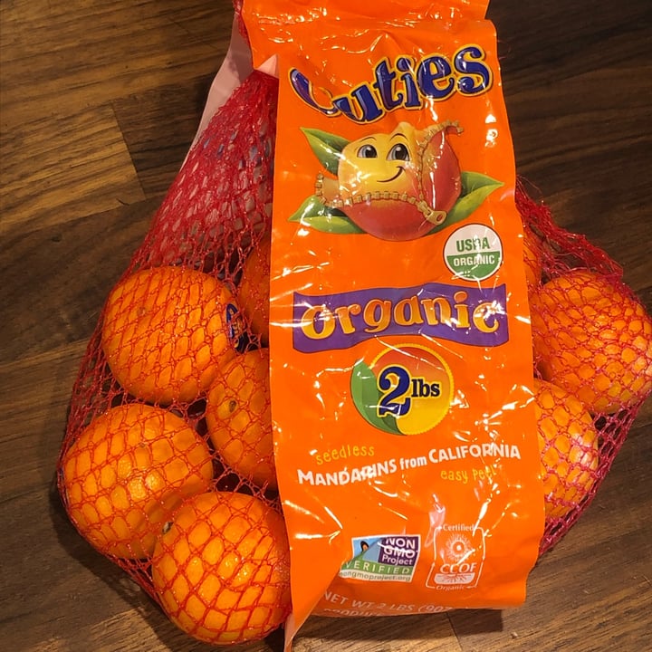 photo of Cuties California Mandarins shared by @austindobbins on  07 Dec 2021 - review