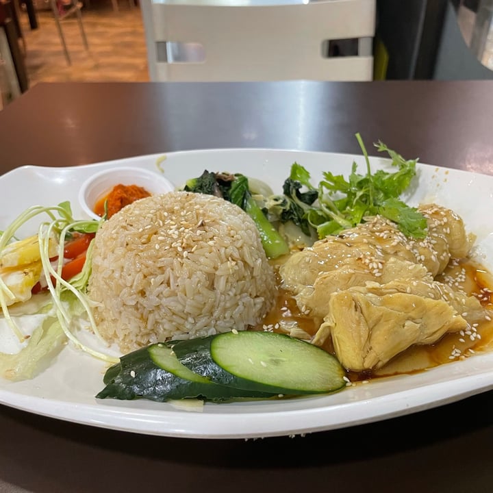 photo of New Green Pasture Cafe Chicken rice shared by @nasilepak on  12 Aug 2021 - review