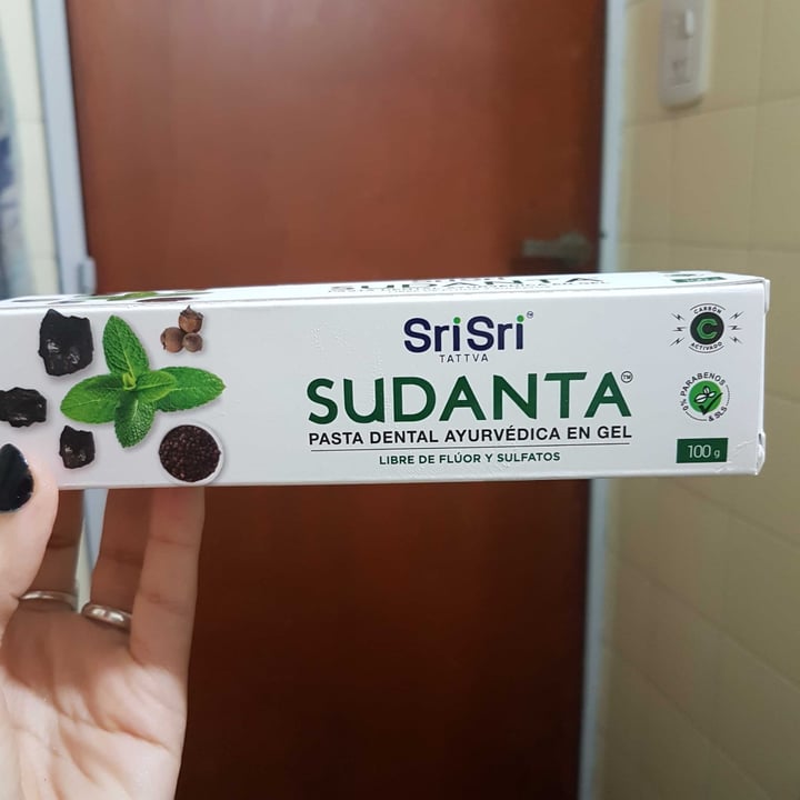 photo of SriSri Tattva Pasta Dental Ayurvédica Sudanta shared by @yukiita on  11 Feb 2021 - review