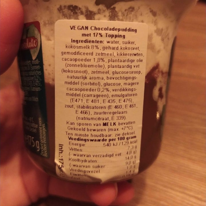 photo of Ehrmann Veo Vegan Chocolate Pudding shared by @viqui17 on  22 Dec 2021 - review