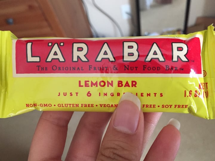 review photo of Larabar Larabar Lemon Bar shared by @veganjingling on 17 Jul 2019 - review
