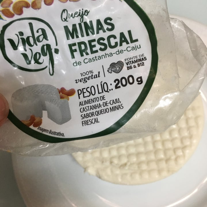 photo of Vida Veg Queijo Minas Frescal shared by @ludshatk on  09 Jun 2022 - review