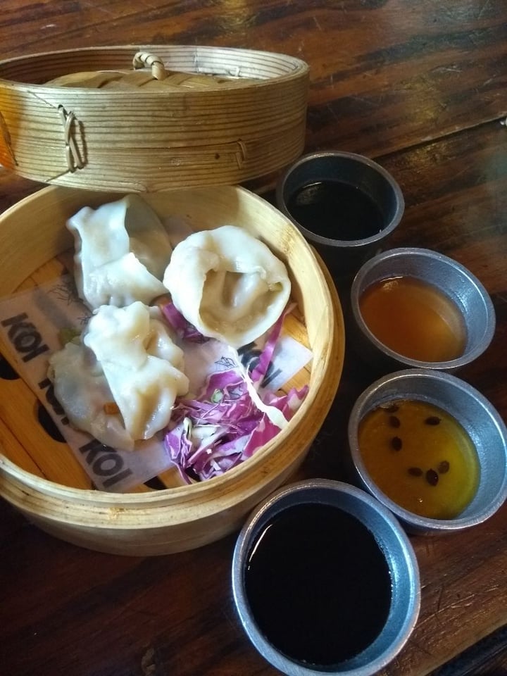review photo of KOI Beer & Dumplings DUMPLINGS DE VEGETALES shared by @easycheapveg on 23 Mar 2020 - review