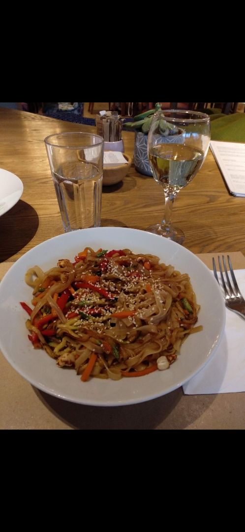 photo of Yi Asian Noodles shared by @aguecado on  05 Apr 2020 - review