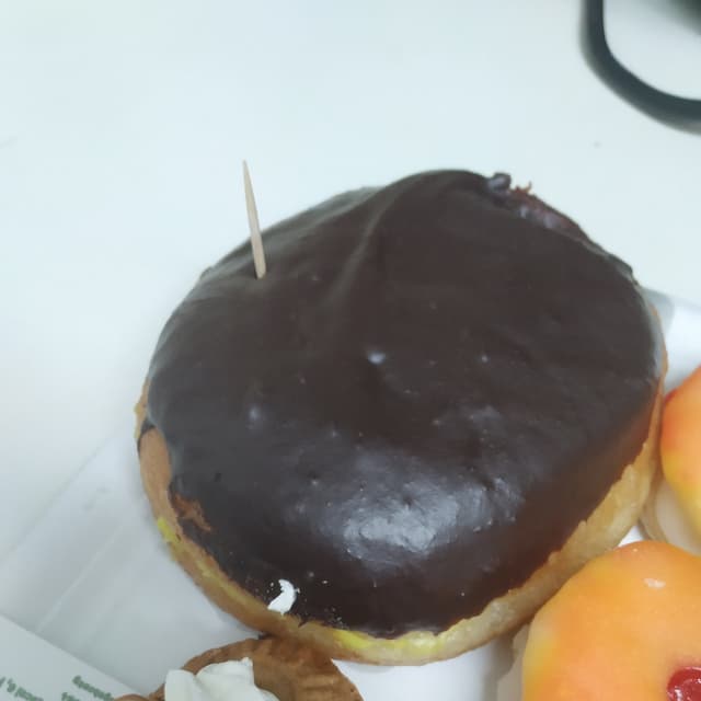Foto do prato “Boston cream donut”
