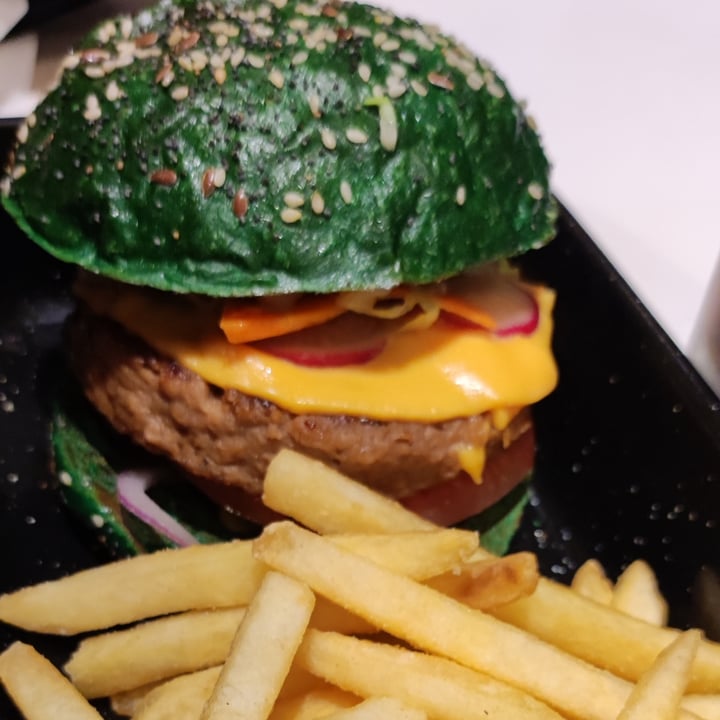 photo of Williamsburg Burger Bar Beyond Burg shared by @javisid on  26 Feb 2022 - review