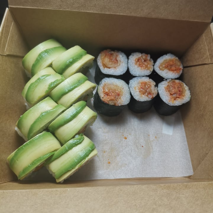 photo of Green Sushi Green Crab 🥑 shared by @lukasser on  24 Sep 2021 - review