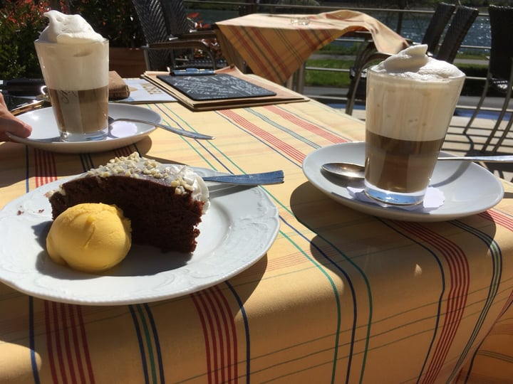 photo of Hotel Nicolay 1881 Chocolate Cake and Mango Ice Cream shared by @everydayhero on  19 Apr 2019 - review