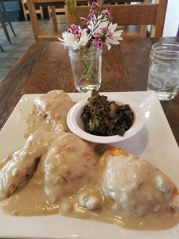photo of VegeNation Biscuits and gravy shared by @annesemenak on  01 Feb 2019 - review