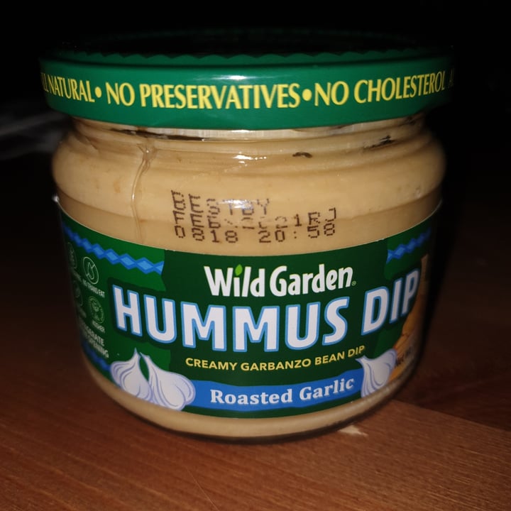 photo of Wild Garden Roasted Garlic Hummus Dip shared by @autumnleaves on  09 Oct 2020 - review