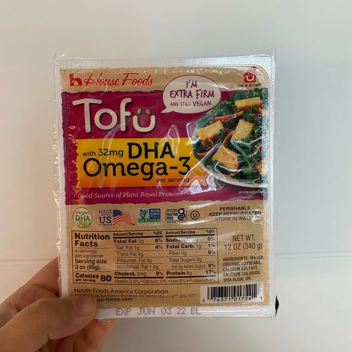 photo of House Foods House Foods Organic Tofu shared by @summer91 on  25 Apr 2022 - review