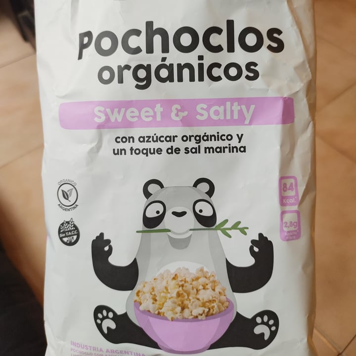 photo of Bamboo alimentos reales Pochoclos orgánicos sweet & salty shared by @julibarbazan on  25 May 2022 - review