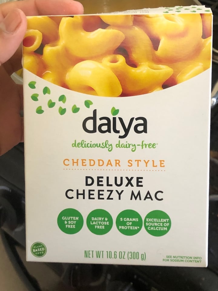 photo of Daiya Cheddar Style Deluxe Cheezy Mac shared by @orlandofdzt on  22 Jan 2020 - review