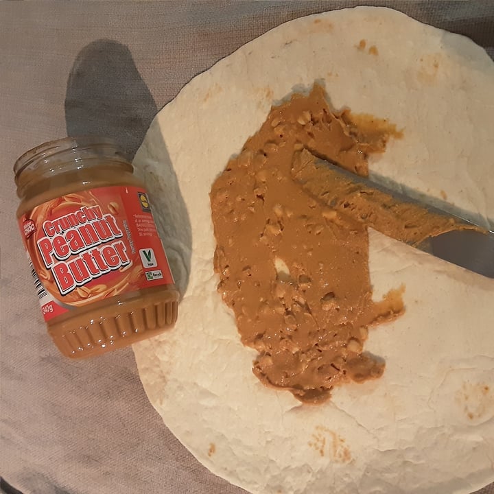 photo of Mister CHOC Crunchy Peanut Butter shared by @veganmamaof3 on  08 Oct 2021 - review