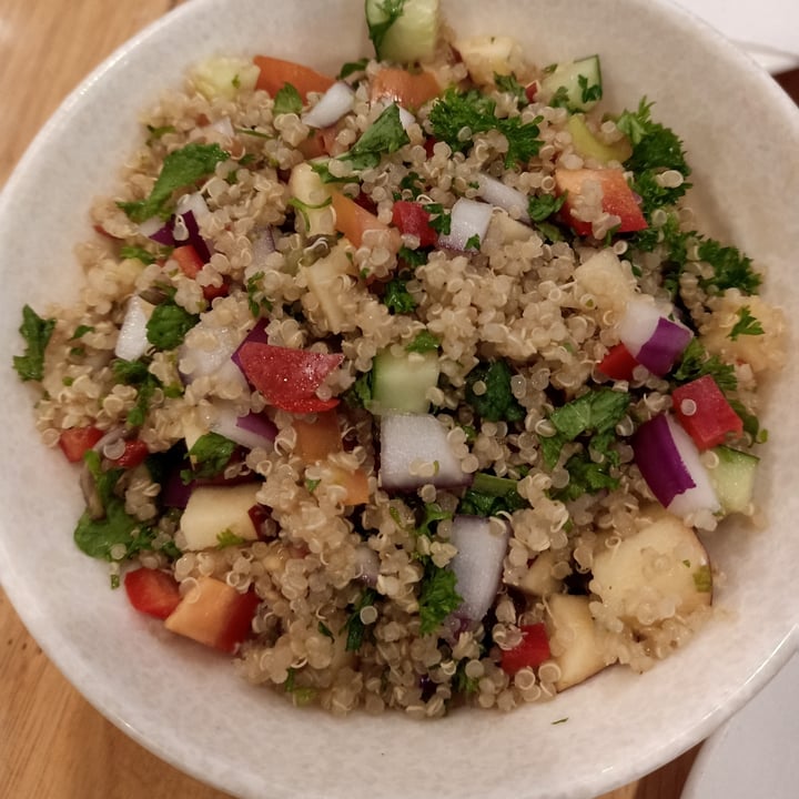 photo of Loving Vegan Quinoa tabouleh shared by @conjuringwanderlust on  28 Apr 2021 - review