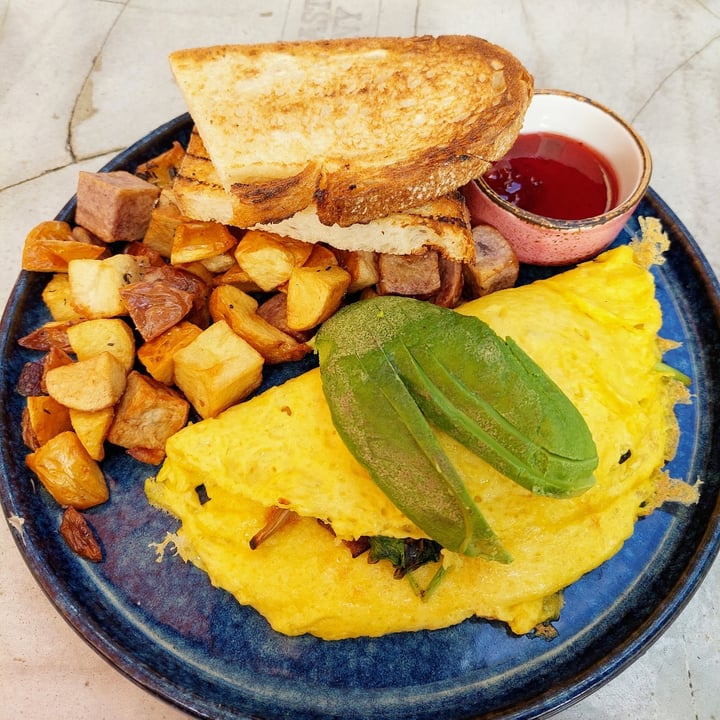 photo of Gaslamp Breakfast Company Vegan Omelet shared by @windgal on  26 Jun 2022 - review