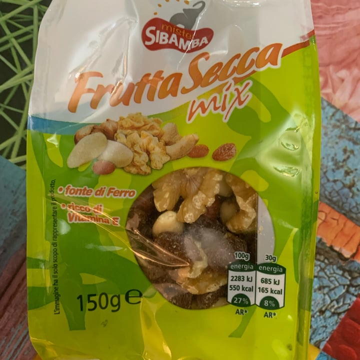 photo of Mister Sibamba Frutta secca mix shared by @jamezlo86 on  19 Jun 2022 - review