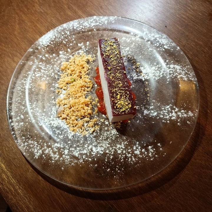 photo of Sal Rose Italian Restaurant & Bar Vegan Cheesecake shared by @weeney on  10 Oct 2022 - review