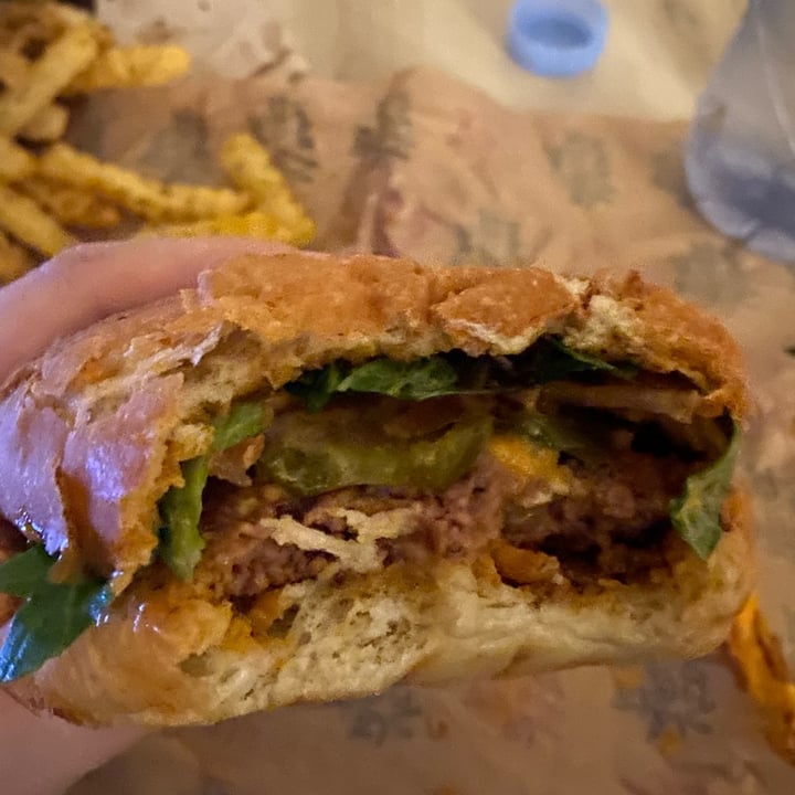 photo of Vegan Burger Bar Spicy VBB shared by @alburt on  09 Jan 2022 - review