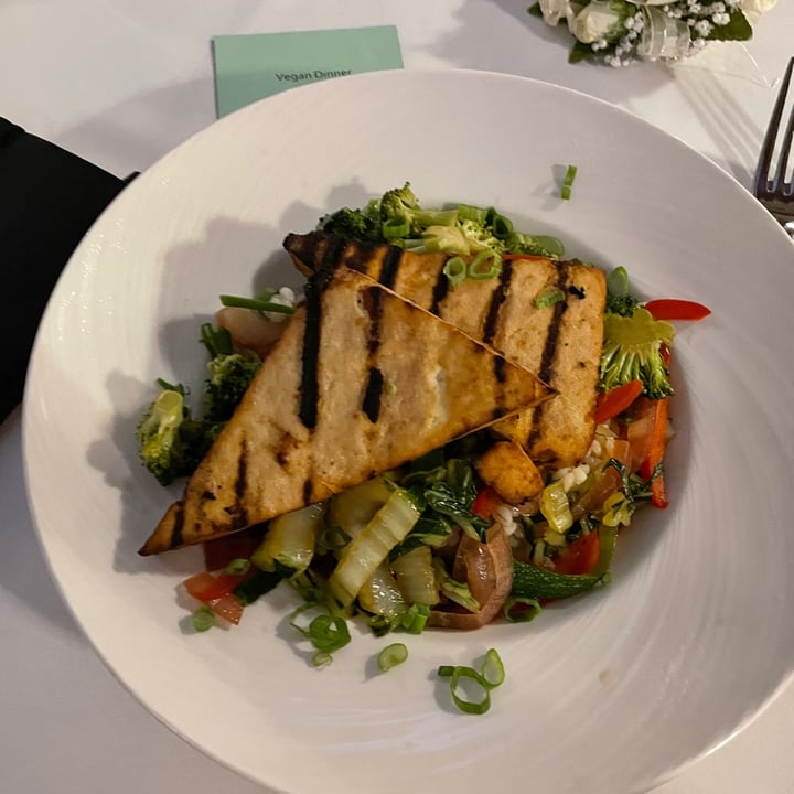 review photo of Statler City Tofu Stir fry shared by @stephaniefroebel on 25 Jun 2021 - review