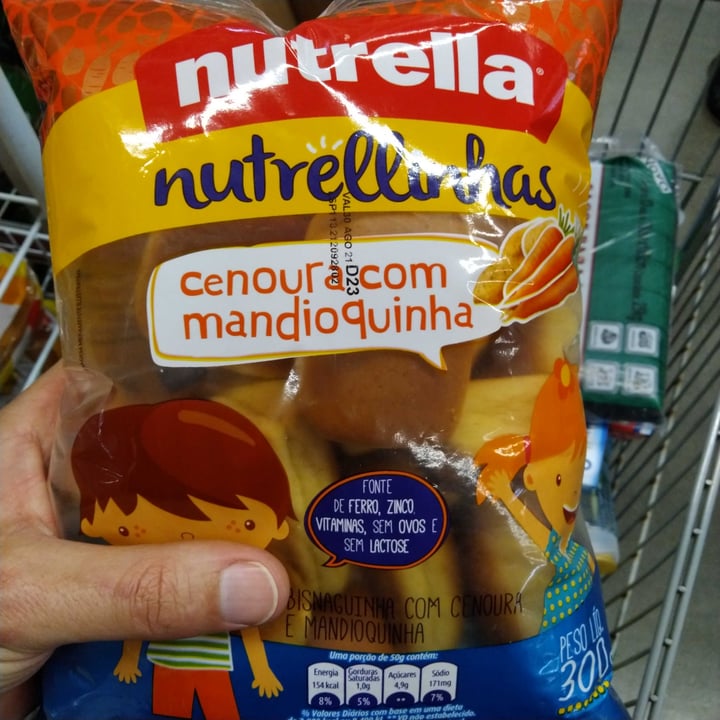 photo of Nutrella Bisnaguinha com cenoura e mandioquinha shared by @profhamilton on  20 Aug 2021 - review