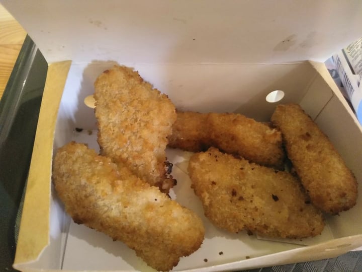 photo of La Trocadero Nuggets shared by @nuriaolme on  18 Jul 2019 - review