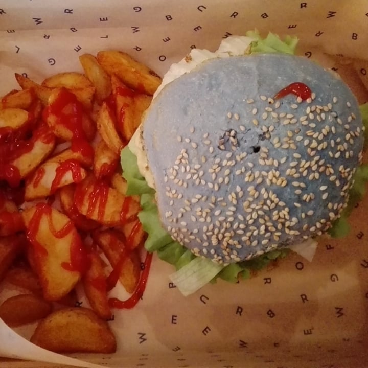 photo of Flower Burger Ocean Burger shared by @alisupertramp on  09 Feb 2021 - review