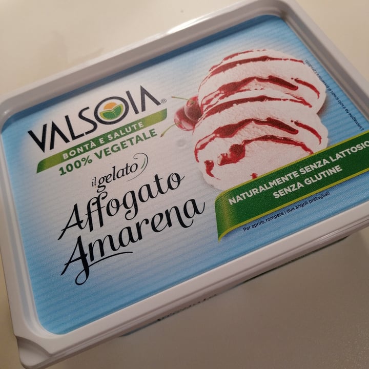 photo of Valsoia Gelato Affogato Amarena shared by @rudy02 on  12 Dec 2021 - review