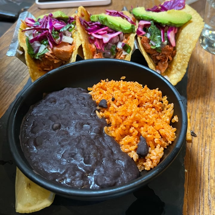 photo of Gracias Madre Jackfruit tacos shared by @margaritaz on  24 Dec 2021 - review