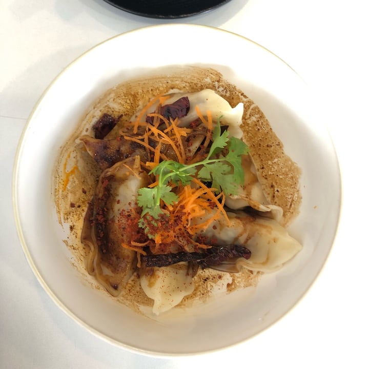 review photo of The Bowl Co. Chilli Garlic Gyoza shared by @serenesoh on 15 Oct 2019 - review