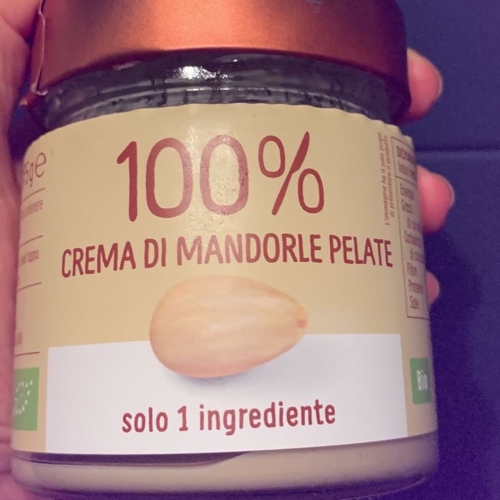 photo of Euro Company food for change Crema Mandorle Pelate 100% shared by @clowemichela on  12 Mar 2022 - review