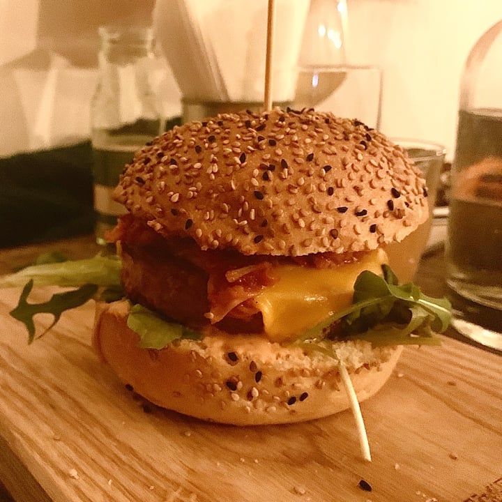 photo of SOIL VEGAN CAFE Pulled BBQ Burger shared by @sophiegig on  14 Feb 2020 - review