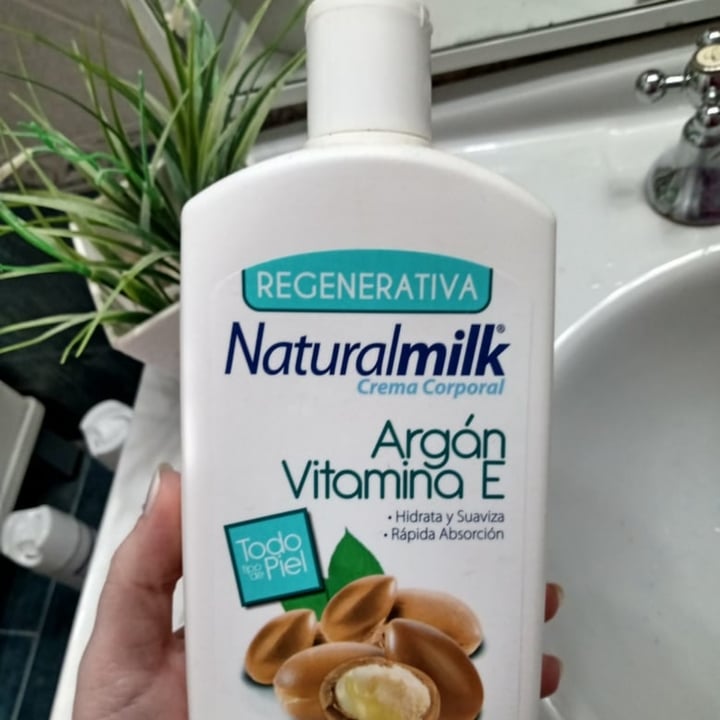 photo of Naturalmilk - Lafon Cosmetics Crema Corporal Regenerativa shared by @camimoglia on  30 Aug 2020 - review