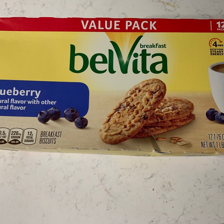 photo of belVita Blueberry Breakfast Biscuits shared by @circeamerman on  30 Aug 2021 - review