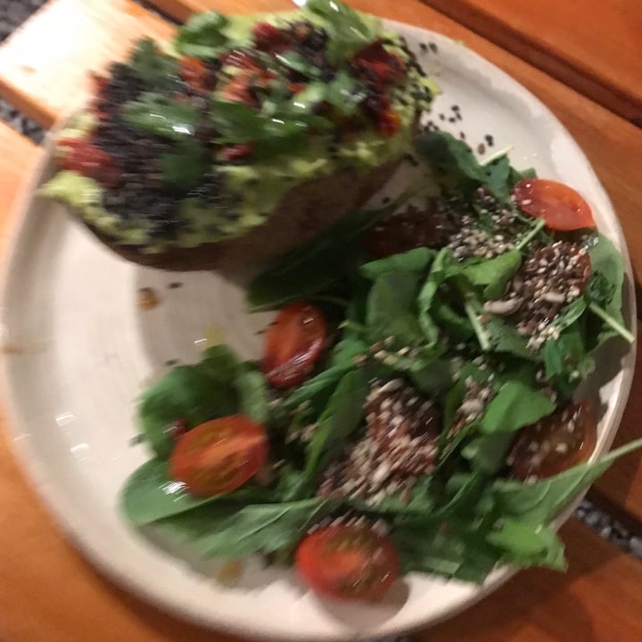 photo of FAUNA Café y Flora Avo Toast shared by @juliprisma on  29 Aug 2021 - review