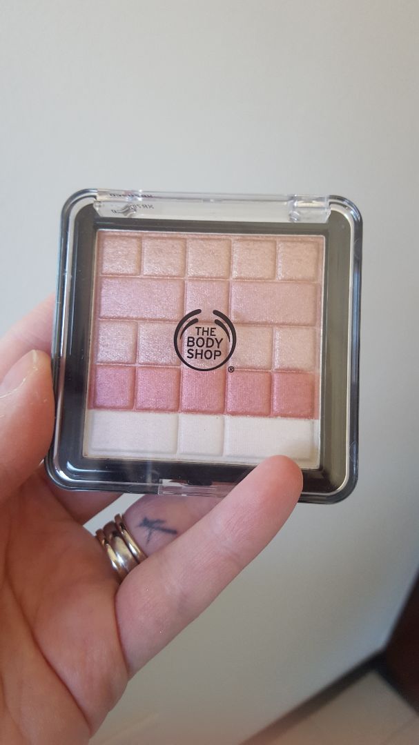 photo of The Body Shop Blush shared by @veganmax on  29 Jul 2019 - review