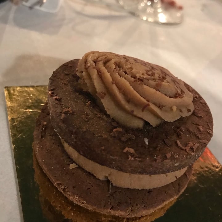 photo of Vica (Delivery Only) Alfajor Chocotorta shared by @ladybiird on  17 Dec 2020 - review
