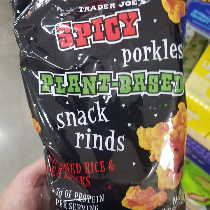 Trader Joe's Spicy porkless plantbased snack rinds Review abillion