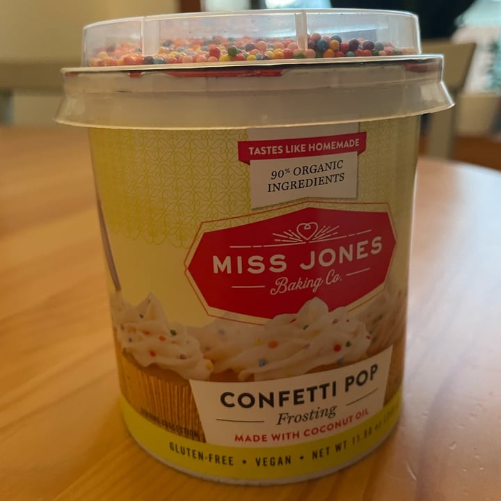 photo of Miss Jones Baking Co Confetti Pop Frosting shared by @clarendiee on  17 Nov 2022 - review